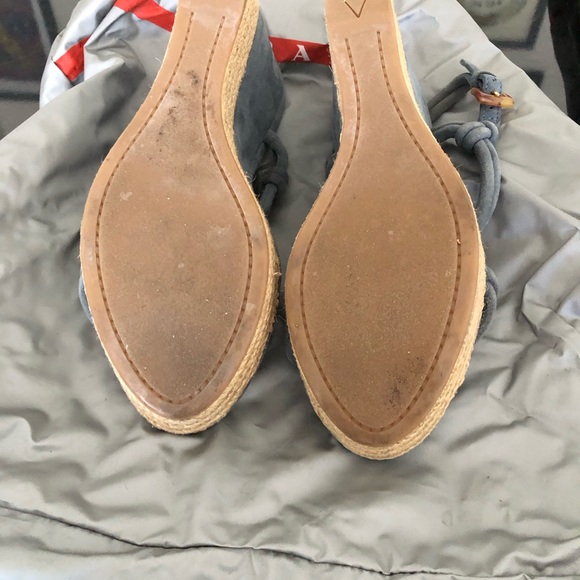 Prada platform suede heels - Picture 4 of 5